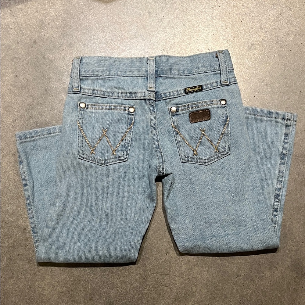 Wrangler Boys Relaxed Fit Retro Classic Blue Jeans 4